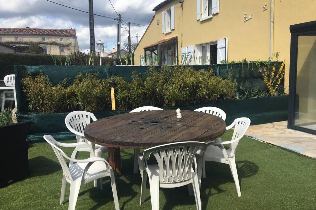 Magnifique Maison 80M² Avec Exterieur Saint-Michel-le-Cloucq Exterior foto